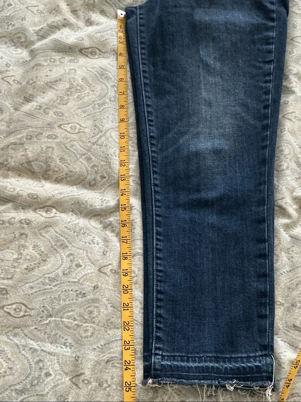 Talbots Dark Blue Cropped Straight-Leg Jeans with Frayed Hem